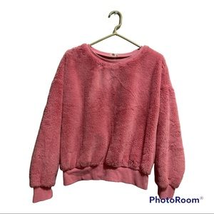 Main Strip Coral Dust Pink Faux Fur Pullover Sweater M